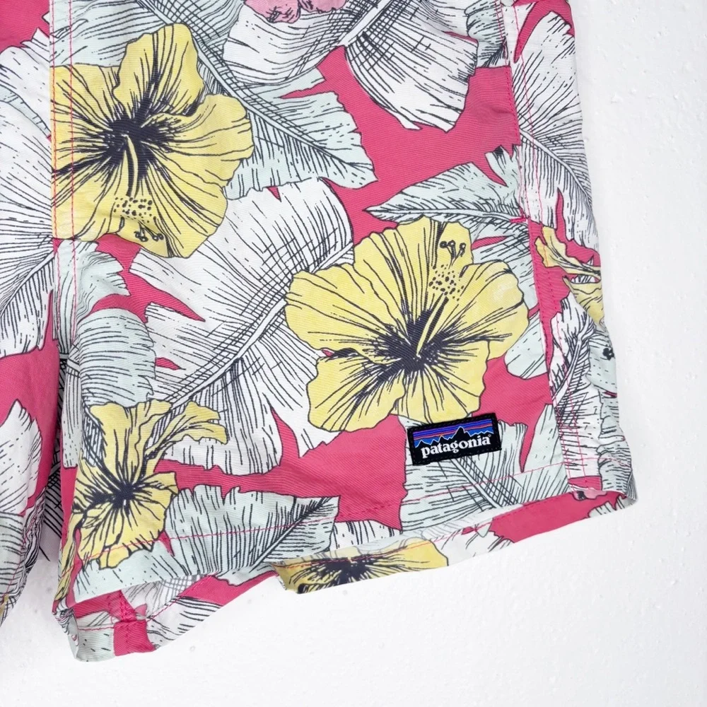 Patagonia Tropical Print Baggies Size Girls XXL 16/18 EUC